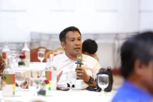 Sekretaris LSM Sangulara Sulawesi Tengah, Riswan Batjo Ismail, S.Ag., SE