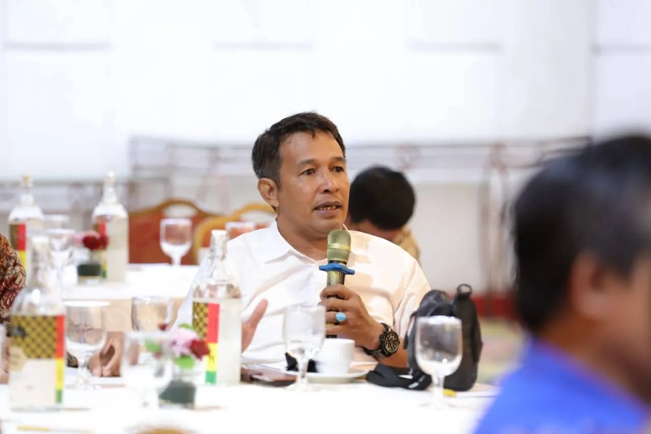 Sekretaris LSM Sangulara Sulawesi Tengah, Riswan Batjo Ismail, S.Ag., SE